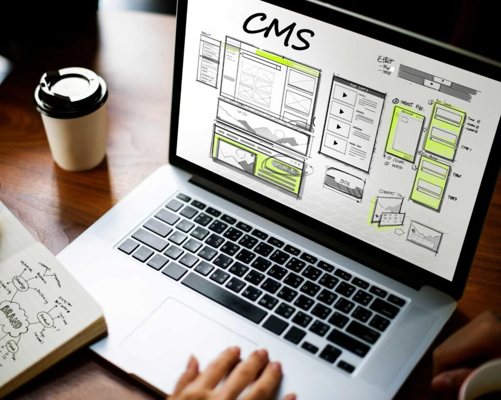 سیستم مدیریت محتوا چیست ؟ بهترین CMS چه ویژگی هایی دارد؟