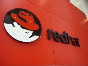 سرمایهگذاری جدید Red Hat روی مدیریت فضای ابری چندگانه