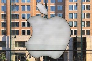 اپل، مشتری جدید پلتفرم ابری گوگل