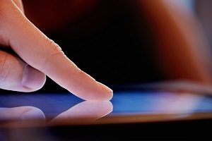 تلاش چالشبرانگیز برندها برای تبلیغات در ابزار همراه
