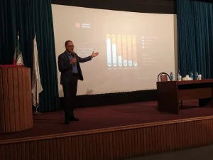 فرید فولادی در همایش تحول دیجیتال